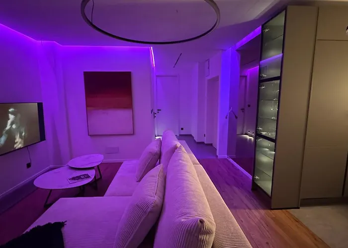 Moderni Hi-Tech Apartman V Centru Pardubic - Wi-Fi, Netflix, Projektor