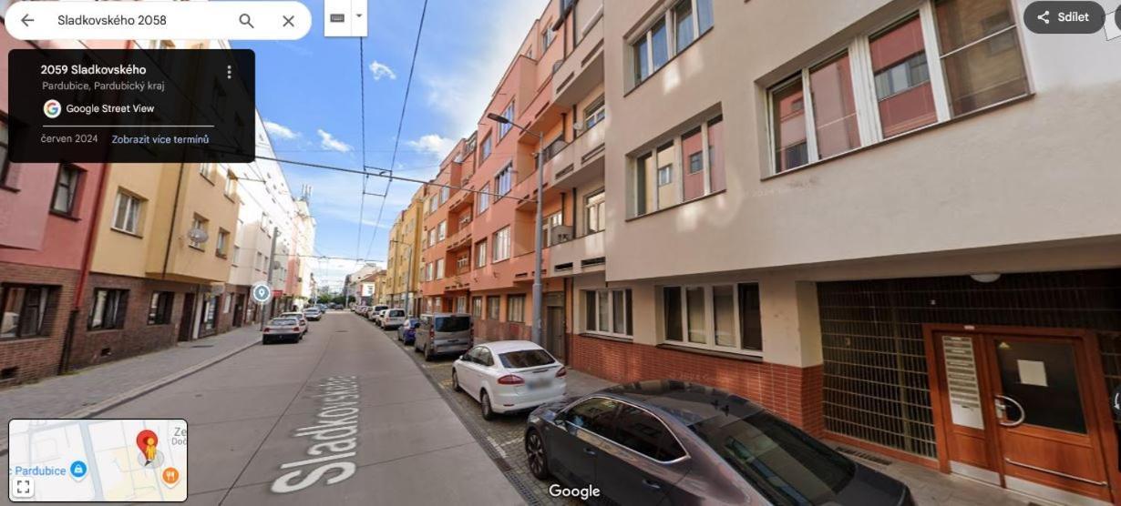 Moderni Hi-tech V Centru Pardubic - Wi-fi, Netflix, Projektor Pardubice