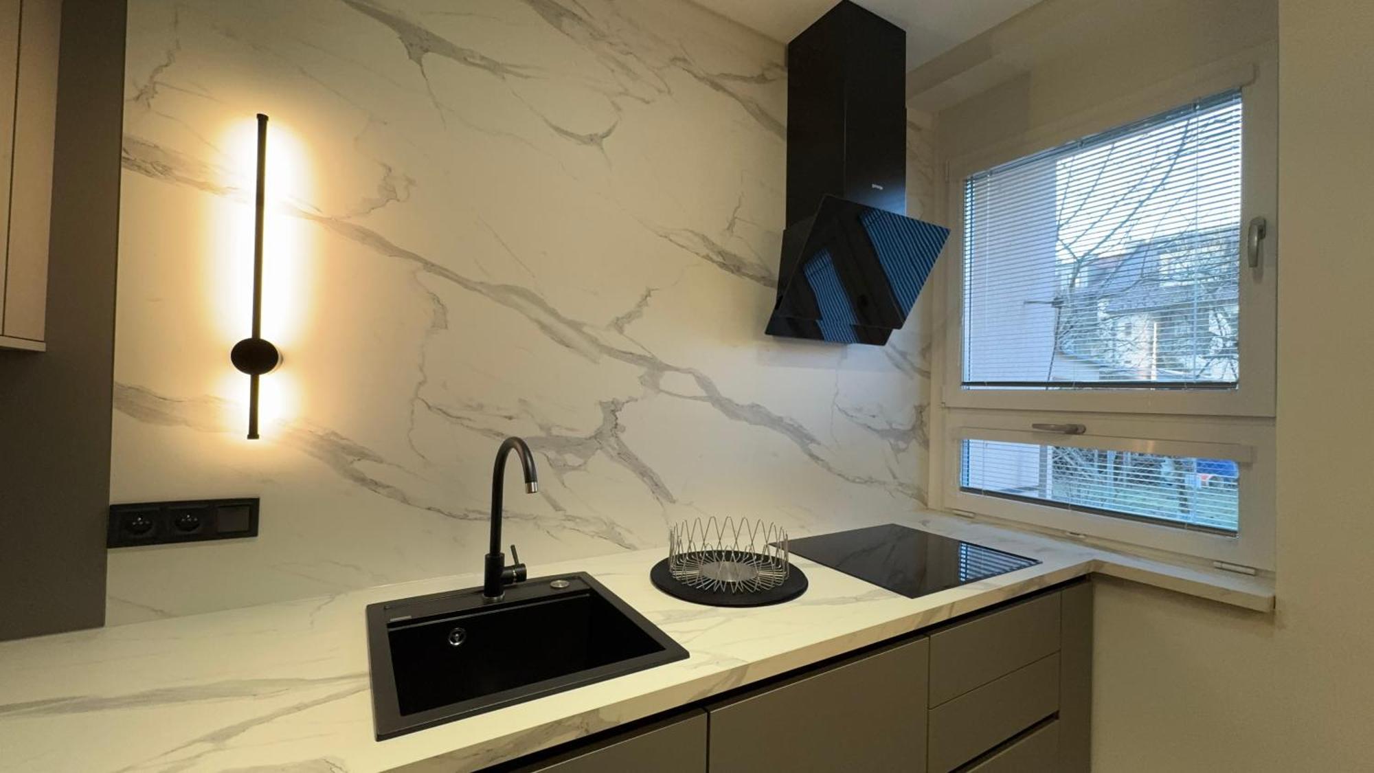Apartmán Moderni Hi-tech V Centru Pardubic - Wi-fi, Netflix, Projektor Pardubice