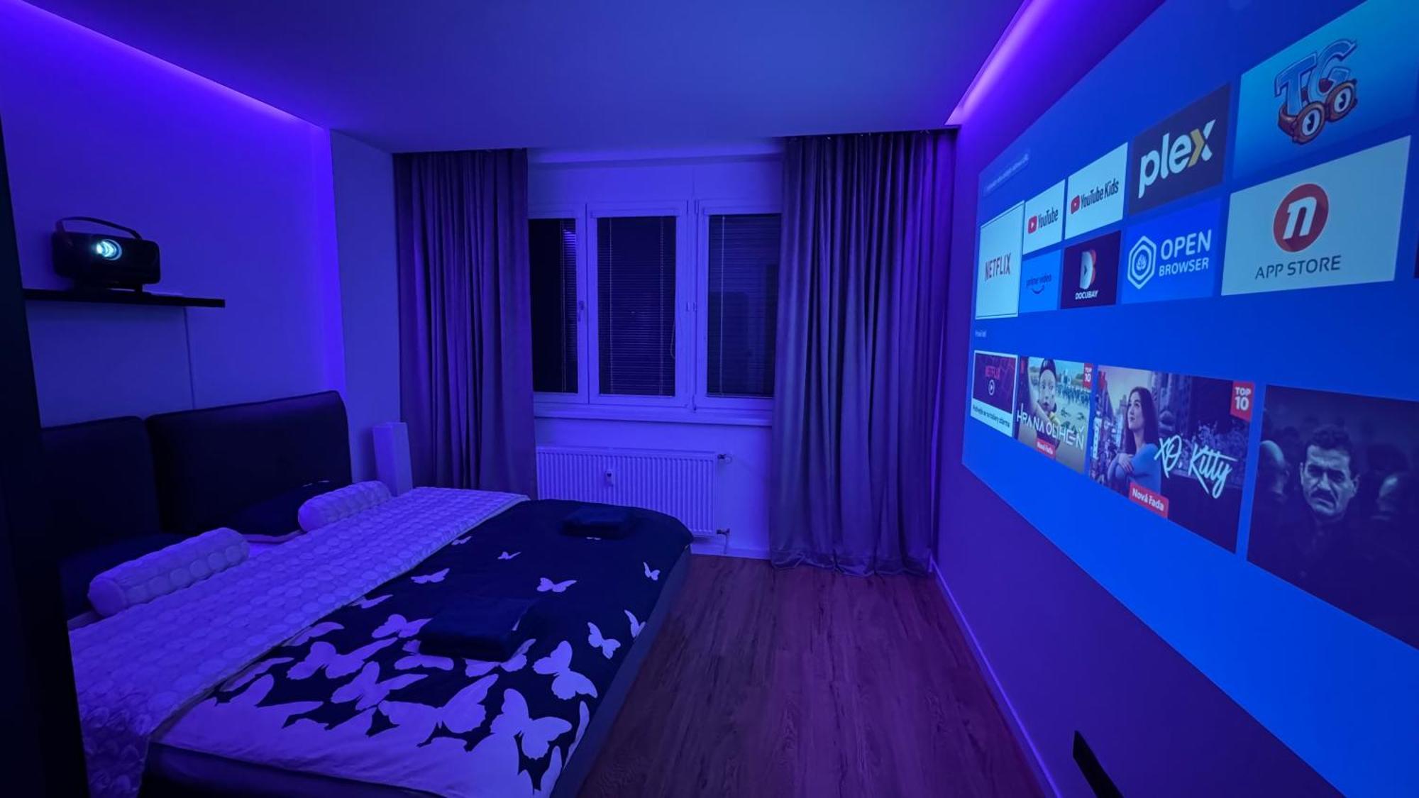Moderni Hi-tech V Centru Pardubic - Wi-fi, Netflix, Projektor * Pardubice