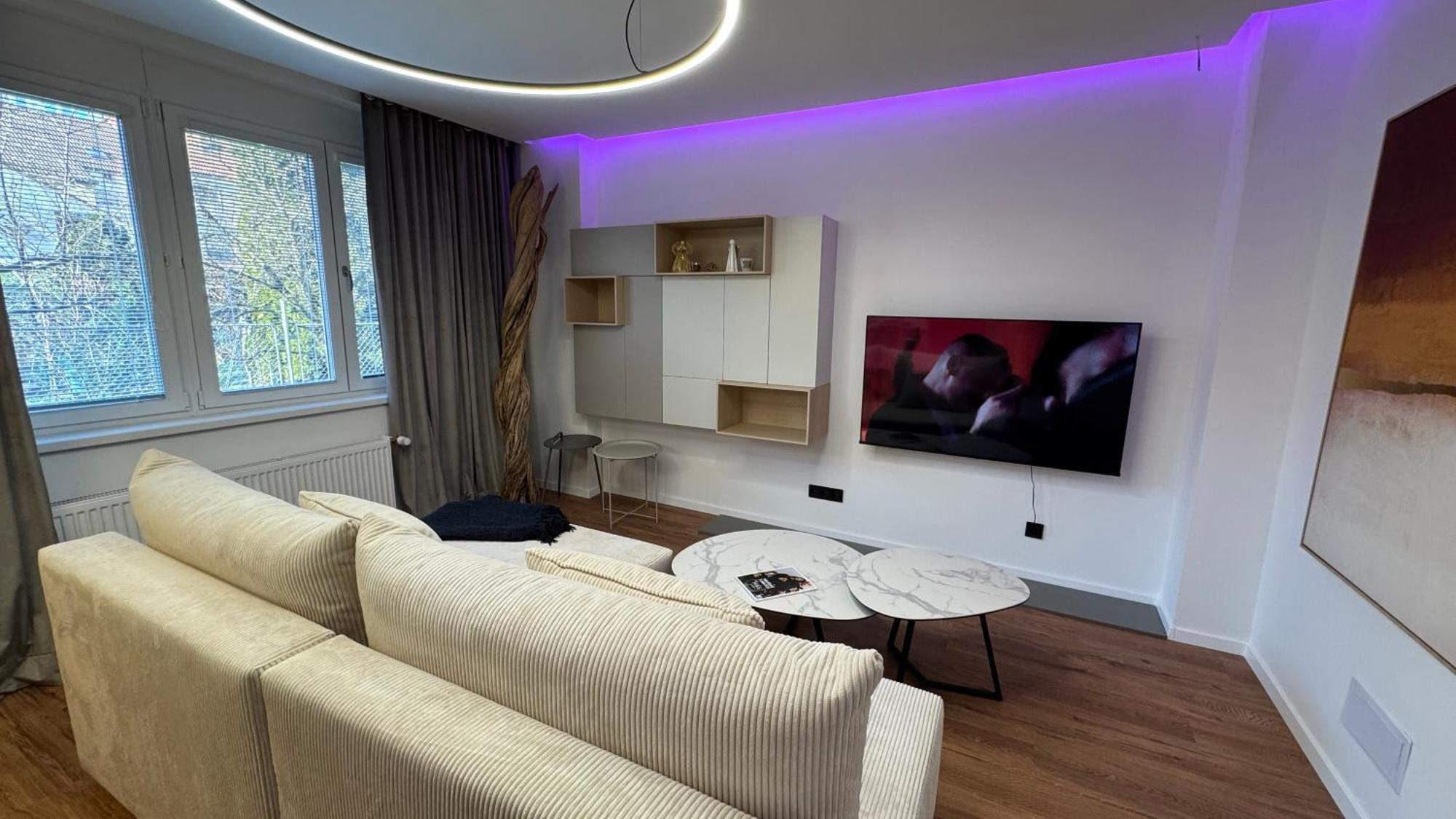Moderni Hi-tech V Centru Pardubic - Wi-fi, Netflix, Projektor